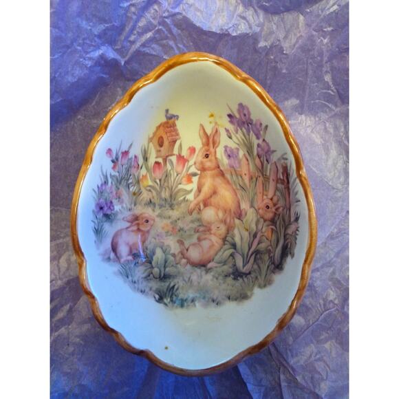 Easter Trinket Dish Cracker Barrel - Picture 1 of 5